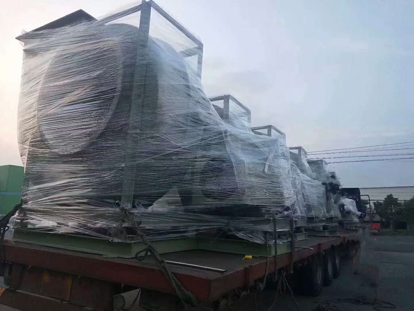 江西某工地玻璃钢防腐风机发货现场（玻璃钢离心风机,环保风机）