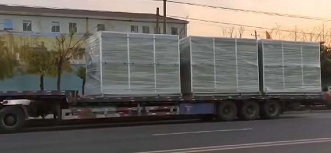 苏州某工厂大型玻璃钢隔音箱除臭风机发货现场（环保风机,离心风机）